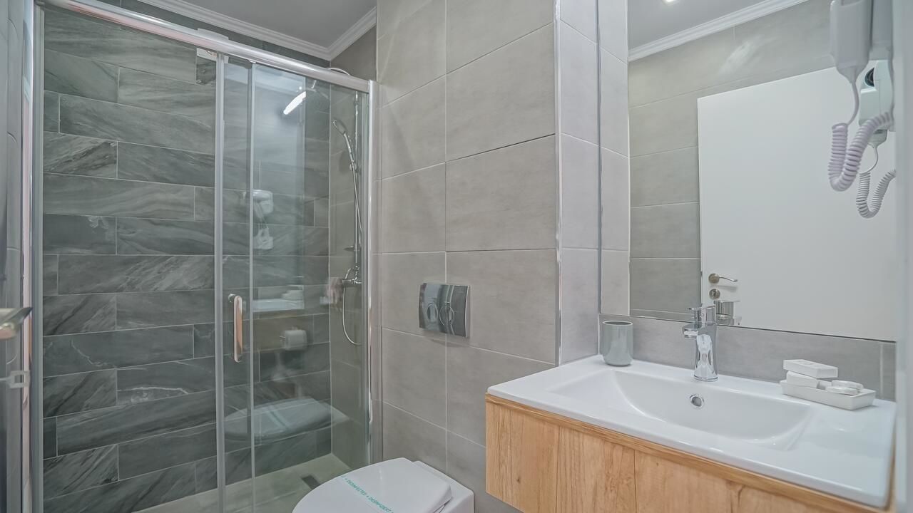 Отели типа «постель и завтрак» Monarch House Брашов