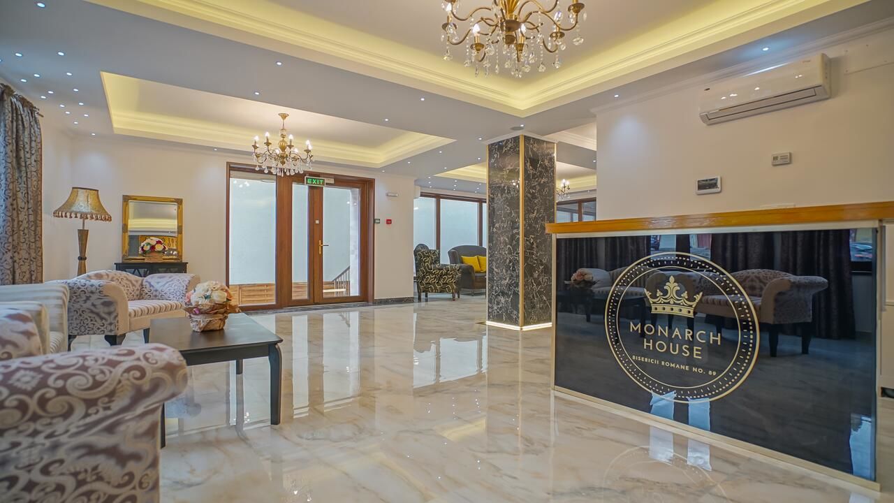 Отели типа «постель и завтрак» Monarch House Брашов-7