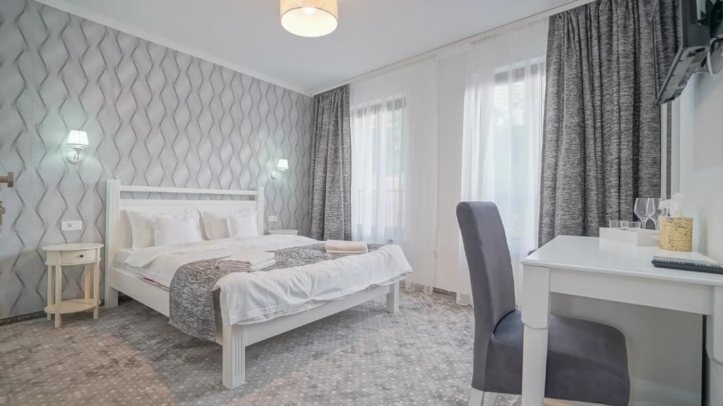 Отели типа «постель и завтрак» Monarch House Брашов-49