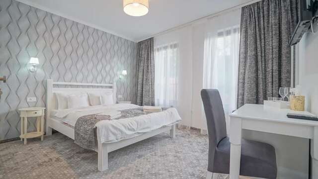 Отели типа «постель и завтрак» Monarch House Брашов-48
