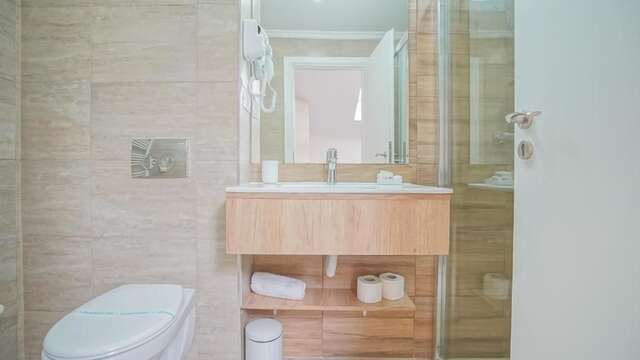 Отели типа «постель и завтрак» Monarch House Брашов-52